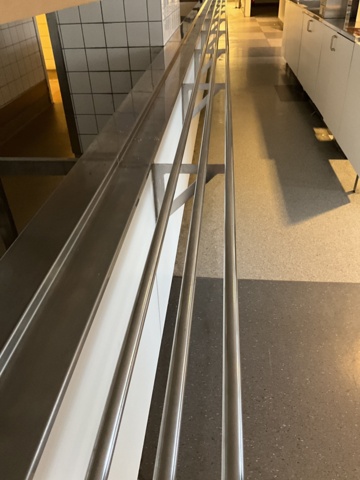 1061617-3 Stainless tile tracks approx. 10 meters