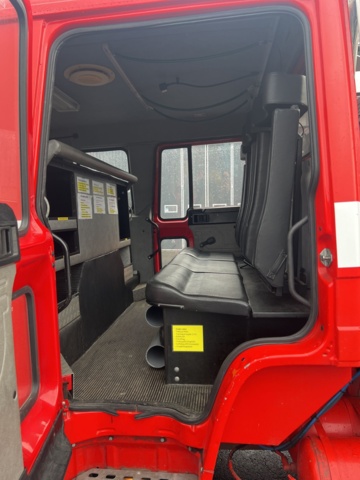 1051245-33 Fire truck/Fire truck Volvo FL 614 4X2 with mast, ladder & tank - 1987