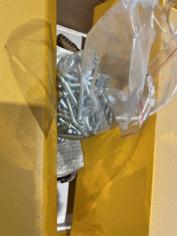 899161-3 Collision protection pallet rack