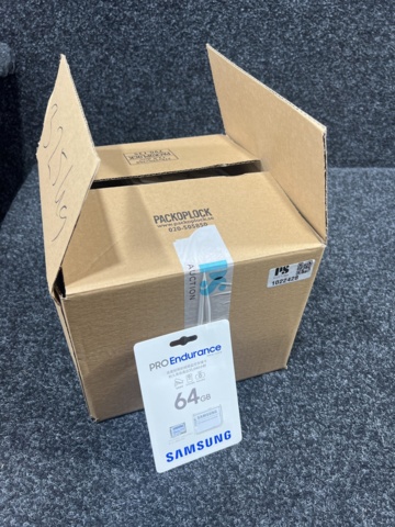 1022428-2 Batch with Memory card Microsd Samsung Pro Endurance 64 GB approx. 150 pcs