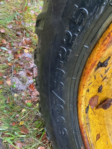 1061644-5 2 pcs. 600 wheels for mini brunette