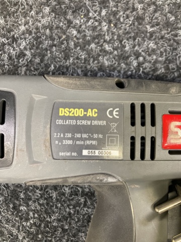 1101161-3 Automatic screwdriver Senco DS200-AC