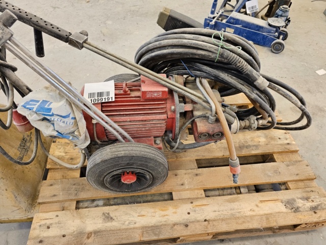 1099191-8 KEW pressure washer