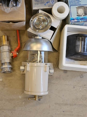 1099197-2 Lanterns horn switch inspection hatch, lighting