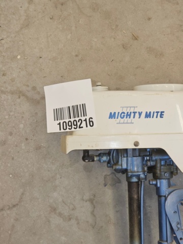 1099216-6 Mighty Mite outboard motor model 700