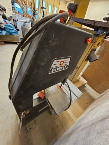 1099221-4 Dewalt bandsaw table model 3503