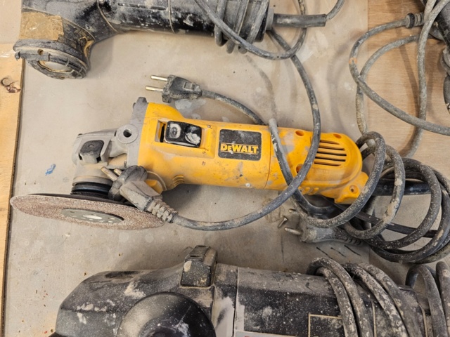 1099227-6 Atlas Copco jigsaw, Dewalt angle grinder, Skil heat gun and Wurth angle grinder EPM 200