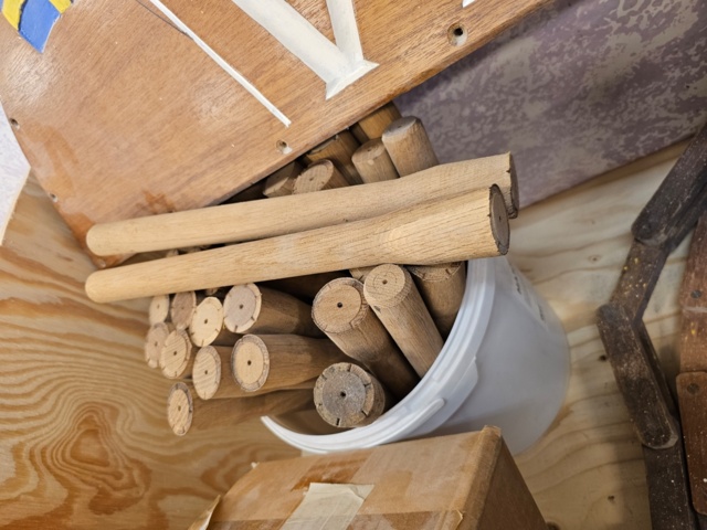 1099243-16 Tools and objects for older boat building