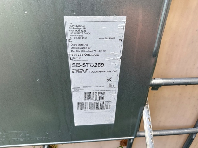 1064854-10 2 IBC Tanks Schutz & Greif Approximately 1000 liters each