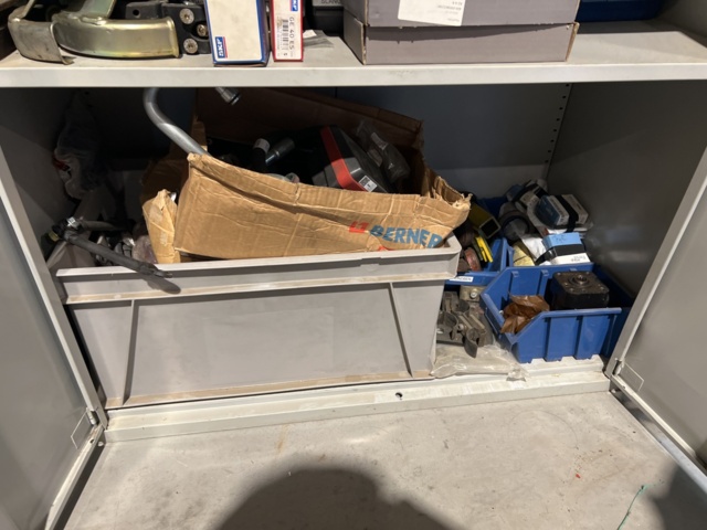 897651-14 Linde truck spare parts warehouse