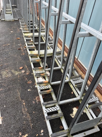 1051266-4 Window pallet - Pallet for window parts