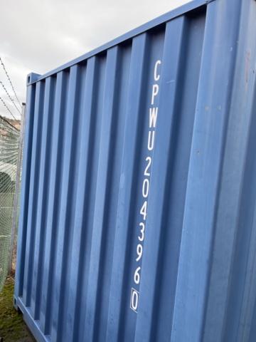 1051265-3 20GP Container with interior & electricity