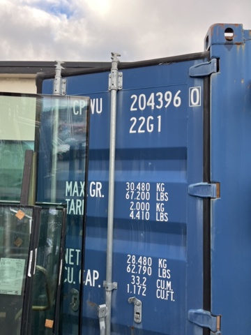 1051265-7 20GP Container with interior & electricity