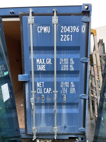 1051265-11 20GP Container with interior & electricity