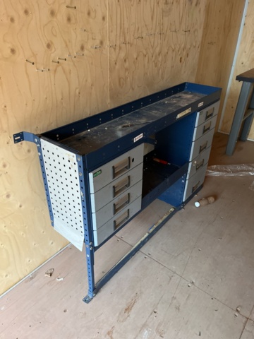 1051265-24 20GP Container with interior & electricity