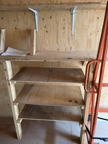 1051265-28 20GP Container with interior & electricity