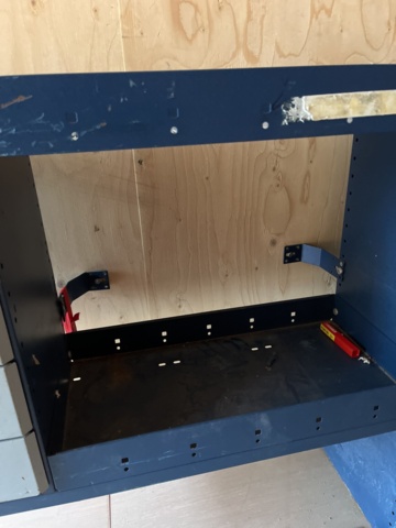 1051265-29 20GP Container with interior & electricity