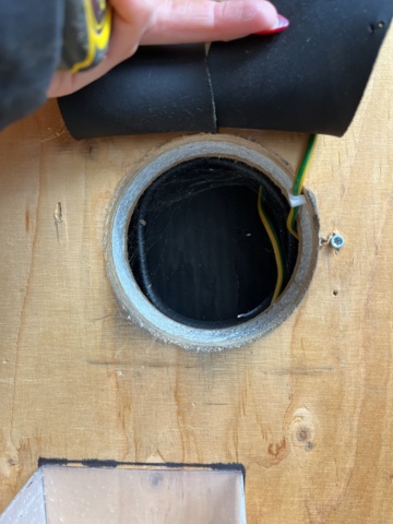 1051265-41 20GP Container with interior & electricity