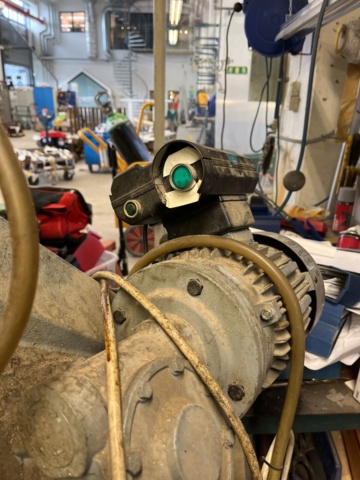 1051249-18 Band saw THOMAS