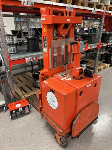 1057423-14 Walking stacker, BTLSF/1200/7