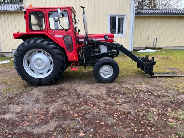 1110164-4 Massey Ferguson 175 MultiPower 1971 front loader implement
