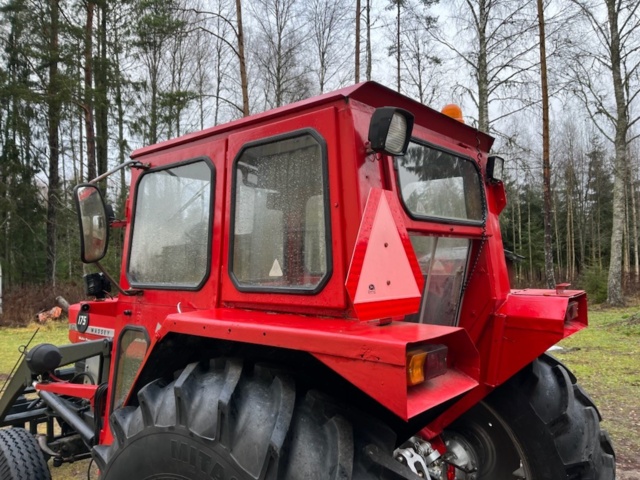 1110164-12 Massey Ferguson 175 MultiPower 1971 front loader implement