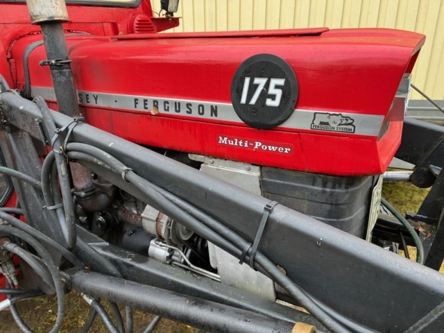 1110164-20 Massey Ferguson 175 MultiPower 1971 front loader implement