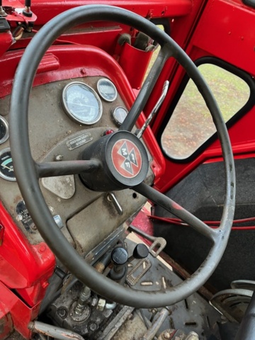 1110164-31 Massey Ferguson 175 MultiPower 1971 front loader implement