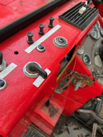 1110164-33 Massey Ferguson 175 MultiPower 1971 front loader implement