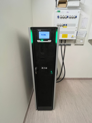 Eaton UPS 93P Power supply protection - PS Auction - We value the ...