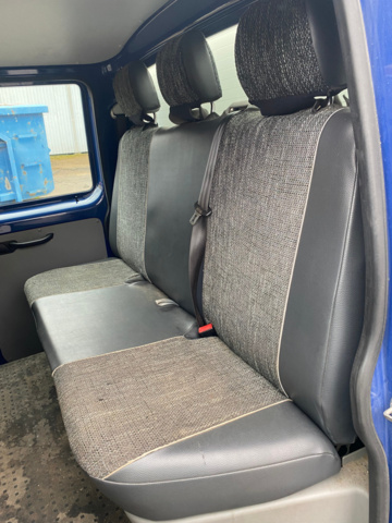 1110185-28 VW Transporter Double Cab T32 2.0 TDI 4Motion -2012