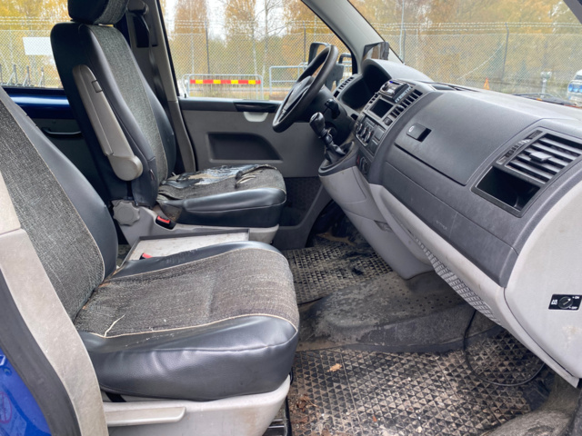 1110185-24 VW Transporter Double Cab T32 2.0 TDI 4Motion -2012