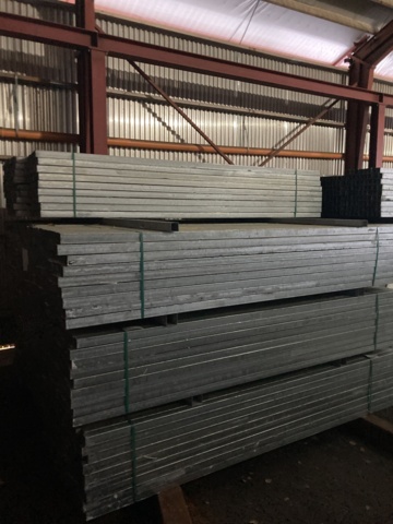 1091190-3 Lot with defective steel profiles 50x50x2750 mm