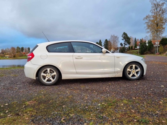 1110717-2 BMW 120d M Sport - 2008