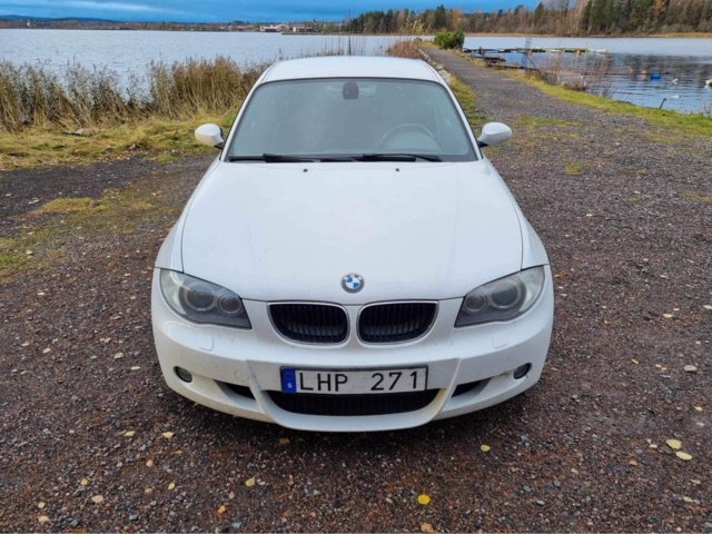 1110717-4 BMW 120d M Sport - 2008