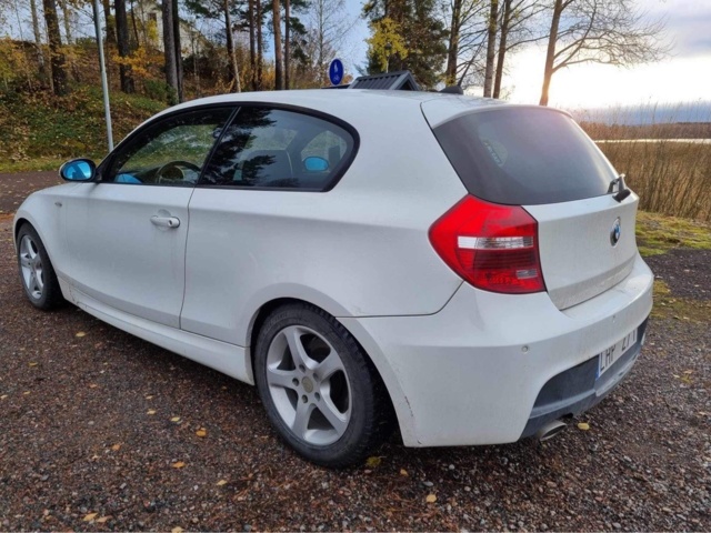1110717-6 BMW 120d M Sport - 2008