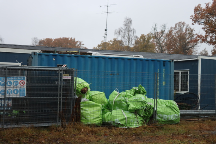 1107971-2 Container 20 feet