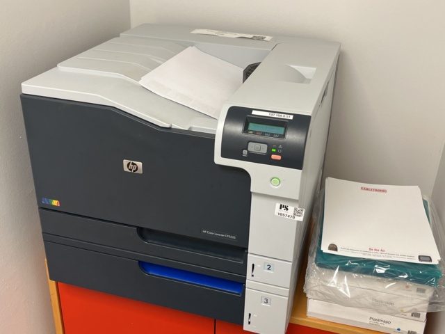 1057470-6 Laser printer, HP Color LaserJet CP5225