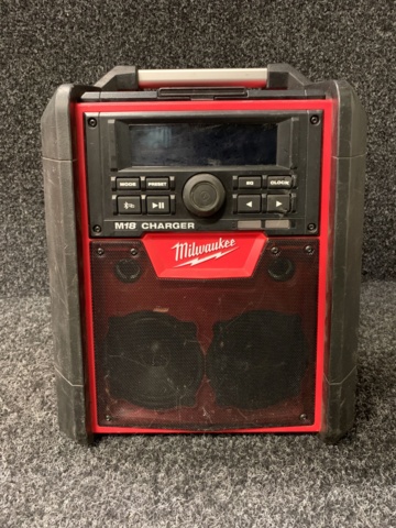 1084407-2 Work radio Milwaukee M18 RC