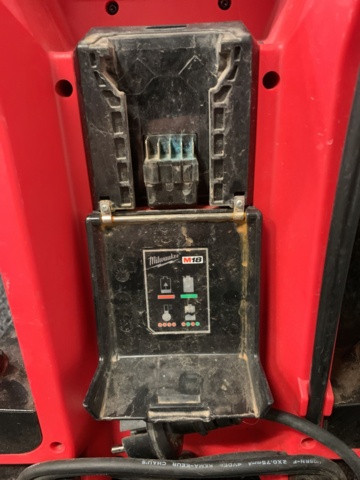 1084407-5 Work radio Milwaukee M18 RC