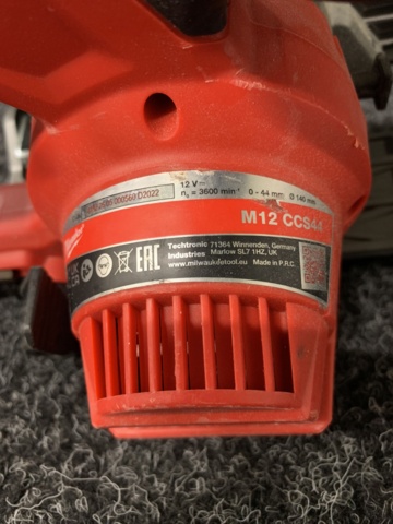1084413-6 Cirkelsåg Milwaukee M12 CCS44