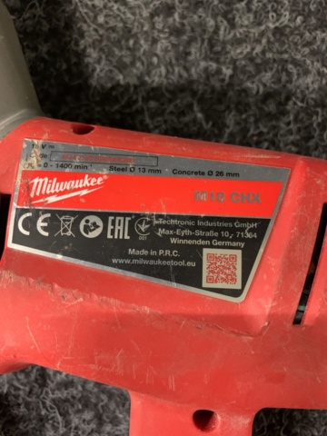 1084425-7 Milwaukee M18 CHX hammer drill