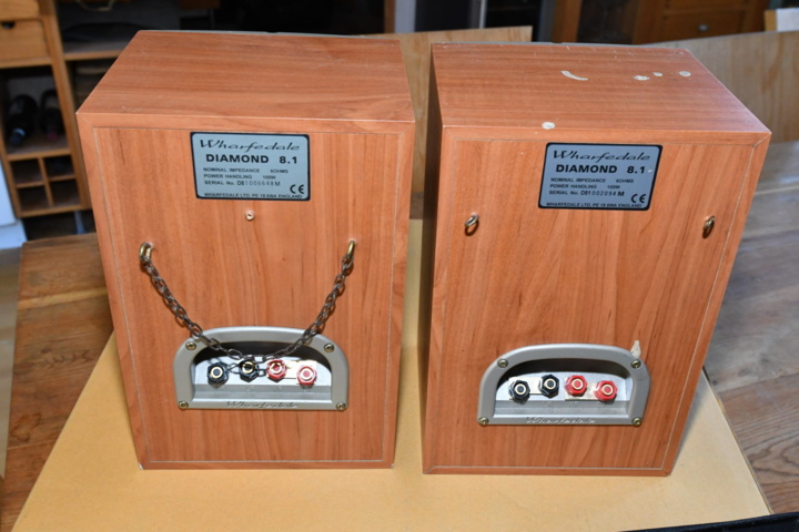 1110743-3 Monitor Högtalare WHARFEDALE