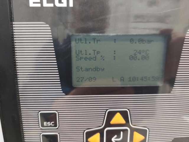 1110726-6 Complete compressor system Elgi with tank