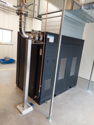 1110726-23 Complete compressor system Elgi with tank