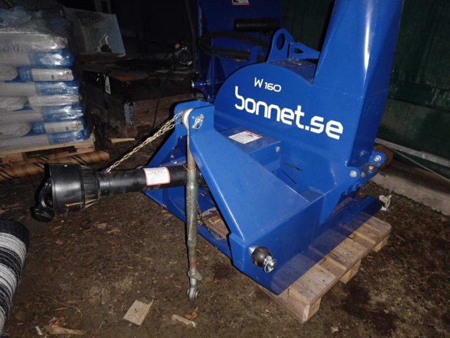 1000026-4 Wood chipper Bonnet W160 / Brawn160