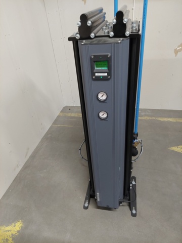 1110726-44 Complete compressor system Elgi with tank