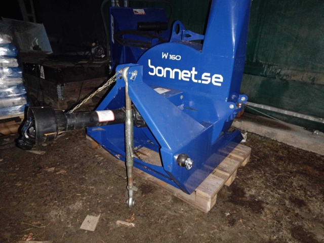 1000026-14 Wood chipper Bonnet W160 / Brawn160