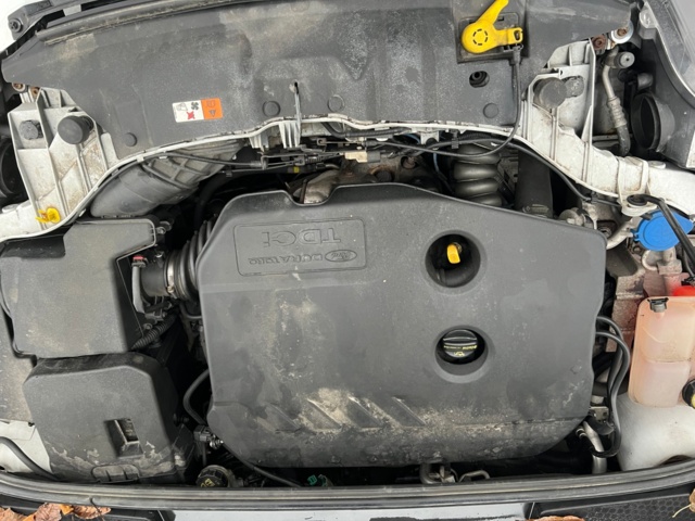 953064-21 Ford Focus Kombi 1.6 TDCi - 2013