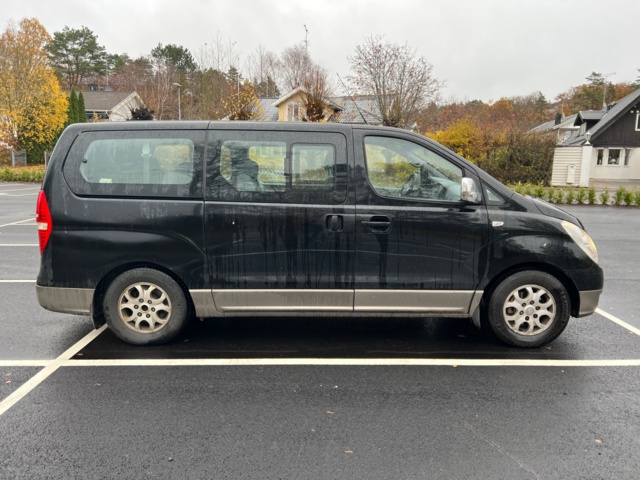 953065-7 Hyundai H-1 Travel 2.5 CRDi - 2008